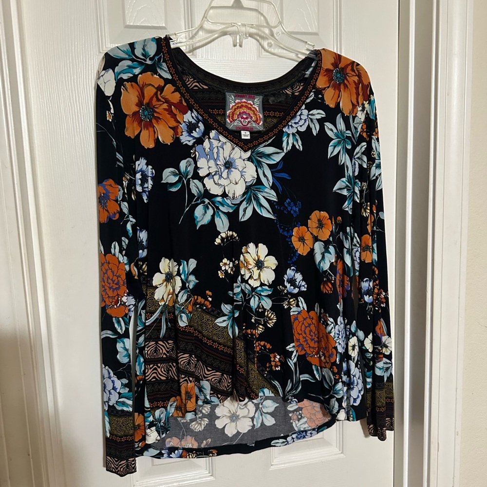 Johnny Was Black Floral Embroidered Top